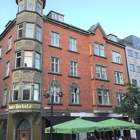 Lovely 2 Bedroom In The Centre Of Apartament Århus